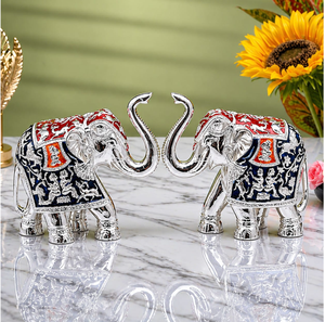 Élégante Figurine d'Éléphant Traditionnelle Vastu en Métal 3D, Tronc Ascendant, Plaqué Or 24 carats, Finition Antique Moderne Faite à la Main, Mariage Diwali - Product Image 4