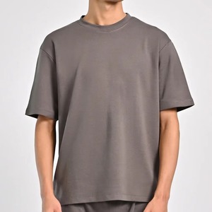 T-shirts formels en maille pour hommes, mélange polyester/coton, couleur unie, logo personnalisé, impression sérigraphique, manches courtes, col roulé - Product Image 1