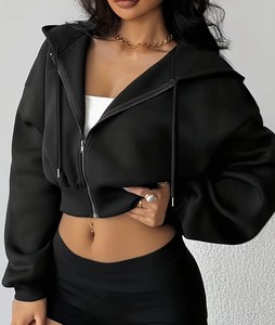 Sweat à capuche court pour femme, doublé, en molleton brossé au dos avec face en coton doux et confortable, à épaules tombantes, coupe décontractée, long - Product Image 1