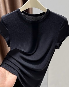 T-shirt court en maille unie crème pour femme, col rond, coupe ajustée, respirant, style minimaliste printemps-été - Product Image 5