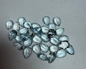 Piedra Preciosa de Aguamarina Natural AAA+++ Corte Esmeralda en Forma de Pera 8x6MM Facetada |   Piedra de Aguamarina Azul Suelta para Joyería y Venta al por Mayor - Product Image 1