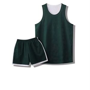 Ensemble Maillot et Short de Basketball Personnalisé en Gros – Tenue d'Équipe par Sublimation, Séchage Rapide, Léger, en Polyester – Kit Sportif - Product Image 4