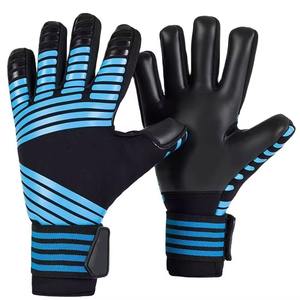 Gants de gardien de but professionnels 2025 les plus vendus en latex antidérapant avec fermeture à lacets, flexibles, vente en gros - Product Image 1