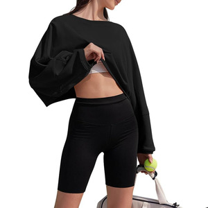 Sweat-shirt court à manches chauve-souris surdimensionné pour femme, noir uni, respirant, tricoté, à manches longues, col rond, pour l'été - Product Image 1