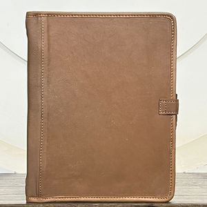 Superbe Organiseur Portefeuille en Cuir de Vachette avec Fermeture Éclair, Reliure à Anneaux, Bloc-Notes et Organiseur Professionnel – Édition Spéciale Septembre - Product Image 5