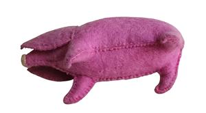 ของเล่นเพื่อการศึกษาสำหรับเด็กทำจากผ้าสักหลาดรูปหมูทำด้วยมือแบบเนปาล - Product Image 5