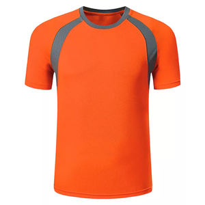 เสื้อกีฬาโพลีเอสเตอร์แห้งเร็วแขนสั้นสีส้มสำหรับผู้ชาย ดีไซน์บล็อกสี เสื้อว่ายน้ำสำหรับผู้ใหญ่ - Product Image 6