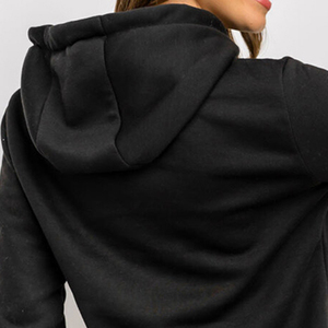 Vente en gros de vêtements pour femmes en polyester/coton, à manches longues, zippés, respirants, avec logo personnalisé brodé ou imprimé, OEM/ODM, style vintage tricoté. - Product Image 2
