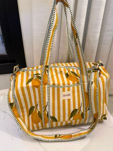 Bolsa de Lona Deportiva de Lujo de Algodón, Duradera, Ligera, con Estampado de Limones y Rayas Amarillas, Gran Capacidad, Cierre de Cremallera, para Viajes de Fin de Semana - Product Image 4
