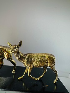 Objeto Decorativo de Reno con Acabado Dorado, Decoración Navideña Perfecta para el Hogar, la Oficina, la Mesa del Comedor y un Estilo Festivo - Product Image 2