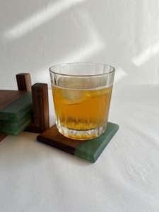 Posavasos de resina verde y madera para mesas modernas, mesas de café y base para macetas pequeñas para proteger la superficie, de la India. - Product Image 6