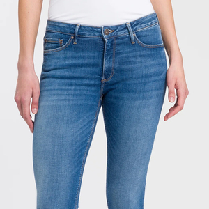 Jeans de mezclilla de corte recto para mujer de alta calidad, pantalones casuales cómodos para damas, jeans de moda premium para mujer a bajo precio. - Product Image 4