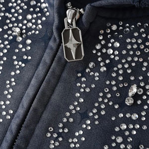 Sweat à capuche de luxe brodé de strass pour homme, motif uni, en coton éponge doux, streetwear décontracté, pull tendance pour le quotidien - Product Image 3