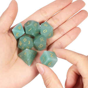 Dados de piedra de alta calidad, aventurina verde, cristal natural, piedras curativas de reiki, piedras grabadas, juego de dados personalizados, cristal vikingo - Product Image 4