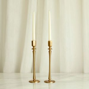 Porte-bougie en métal forgé fait main pour la décoration de centre de table - Product Image 1