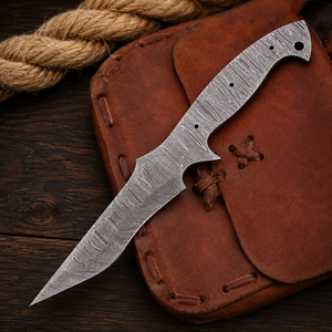 Cuchillo de Caza y Camping Personalizable de Acero de Damasco Forjado a Mano UA Supplies, Hoja en Blanco con Punta Caída, Equipo de Supervivencia al Aire Libre, 1 Año de Garantía - Product Image 1