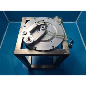 AMAT ROBOT DRIVE 8" Manipulador de wafer / Conjunto de sensor de fibra óptica P5000 0019-76015 usado tal como está, equipo semiconductor legado - Product Image 4