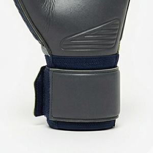 Gants de gardien de but avancés avec construction flexible, adhérence fiable du paume, confort respirant et fixation sécurisée du poignet - Product Image 3