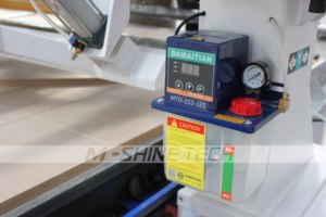 Scie à <span class=keywords><strong>bois</strong></span> automatique à changement d'outil MS20-2130 et étiqueteuse de poutres, Scie à <span class=keywords><strong>bois</strong></span> automatique CNC M-shine haute efficacité - Product Image 4