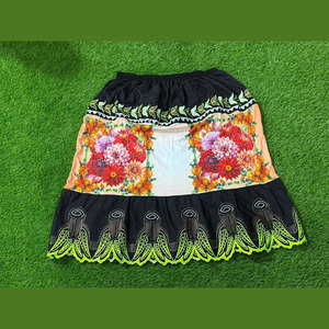 กระโปรงสั้นผู้หญิงแบบใหม่ ดีไซน์ปักลายผ้าฝ้าย สไตล์ลำลอง สำหรับใส่ไปชายหาด กระโปรงสไตล์โพลีนีเซียน - Product Image 1