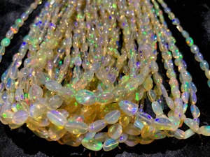 AAA Natural Ethiopian <b>Opal</b> Smooth Nugget Tumble Shape Beads 3x4-4x5mm 16 inch Strands For Jewelry Making at Wholesale Bulk Price - Product Image 4