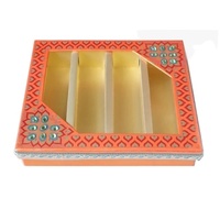 Boîte d'emballage en papier pour bonbons avec couvercle à fenêtre transparente Boîte d'emballage pour bonbons de meilleure qualité en vente du fabricant indien