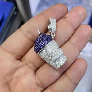 Collar llamativo de plata con colgante de copa de granizado morado con incrustaciones de moissanita brillante, inspirado en el estilo Hip Hop - Product Image 3