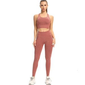 Ensemble de yoga 2 pièces pour femmes, tenue de sport athlétique, haut de yoga et legging, prix abordable - Product Image 3