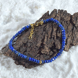 กำไลข้อมือลาพิส ลาซูลี กำไลหินสีน้ำเงินประดับลูกปัด กำไลคริสตัลทำมือ เครื่องประดับคริสตัลแบบเรียบง่าย - Product Image 3