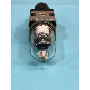2 régulateurs de pression d'air SMC AW2000-01B-2R, 187493 - Équipements et pièces semi-conductrices de renommée mondiale à confiance chez - Product Image 4