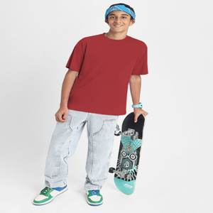 เสื้อยืดผู้ชายสีพื้น คอกลม แขนครึ่ง ผ้าฝ้ายออร์แกนิค 100% ผลิตในอินเดีย ความยาวปกติ เนื้อผ้านิตเนื้อนุ่ม โลโก้ด้านหน้า - Product Image 4