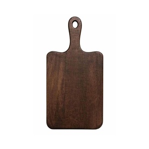 Planche à découper en bois durable pour la préparation des ingrédients culinaires, le tranchage, la découpe en dés, le hachage, la découpe en lamelles et la manipulation efficace des aliments - Product Image 2