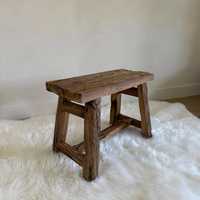 Tabouret de laitier en bois massif de style antique, tendance 2026, tabouret trépied rond Wabi Sabi, tabouret d'appoint rustique en chêne foncé pour salon