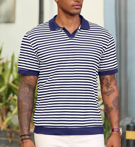 เสื้อโปโลถักแขนสั้นลายทาง คอวี สำหรับผู้ชาย เสื้อกอล์ฟคลาสสิก สวมใส่สบายๆ ในฤดูร้อน รับผลิตตามแบบ (OEM) ขายส่งจากโรงงานโดยตรง - Product Image 2