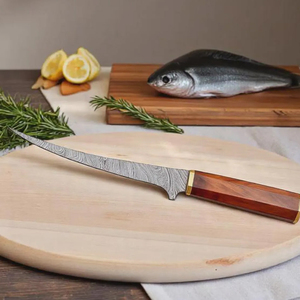 Cuchillo de filetear Damasco elegante hecho a mano con mango de madera y funda de cuero - Product Image 5
