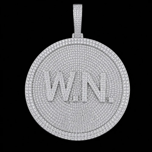 Pendentif rond personnalisé en argent avec lettres 3D serties de moissanite, collier avec nom personnalisé, cadeau de luxe, alphabet personnalisé serti de pierres - Product Image 5