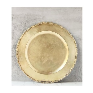 Assiettes de présentation en laiton massif, grandes assiettes de base pour dîner, assiettes de table à rebord large, élégantes pour réceptions de mariage et événements - Product Image 2