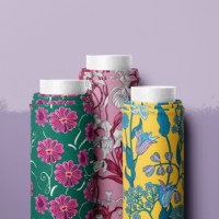 Tissu en voile de coton imprimé numériquement avec des fleurs vibrantes, léger, pour robe femme
