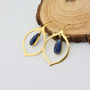 ต่างหูทรงหยดน้ำประดับอเมทิสต์ควอตซ์ชุบทอง 18k - Product Image 6