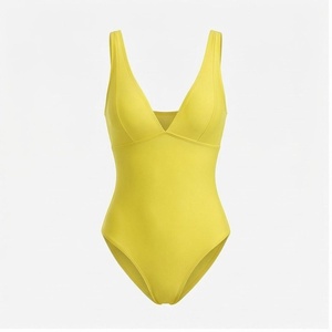 Ensemble de yoga 2 pièces imprimé papillon bleu avec finition dorée, body à col en V profond et jupe portefeuille longueur genou - Product Image 1