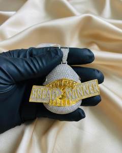 จี้รูปปลาฉลาม Bread Winner ประดับเพชรโมอิสซาไนต์สองสี เงินแท้ 925 ชุบทอง 18K สไตล์ฮิปฮอป สำหรับทุกเพศ เหมาะสำหรับเป็นของขวัญ - Product Image 6