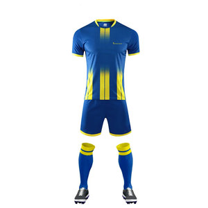 Uniforme de Fútbol Personalizado, Conjunto de Camiseta y Pantalones Cortos, Ropa Cómoda para Entrenamiento de Fútbol, para Partidos y Sesiones de Práctica - Product Image 2