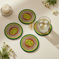 Sous-verres ronds en tissu perlé faits main, écologiques et modernes, motif fraise, 300 mm, décoration de table mignonne