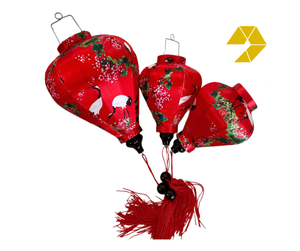 Hoi An Silk Lantern Red Color Garlic Shape Satin Lantern with Crane Floral <b>Pattern</b> Waterproof Decor Vietnam Lighting Lamp 2026 - Product Image 1