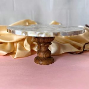 Base Redonda Decorativa para Pastel de Madera con Incrustaciones de Madreperla, Hecha a Mano, Ecológica y No Tóxica por Curio Craft - Product Image 3