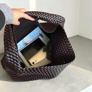 Bolso de Mano de Moda Tejido en PU, Bolso de Hombro de Gran Capacidad con Forro de Poliéster, para el Uso Diario y Viajes de Mujer - Product Image 5