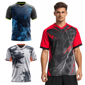 เสื้อฟุตบอลคุณภาพสูงสำหรับผู้ชาย แขนสั้น ชุดกีฬา เสื้อซับลิเมชั่นสำหรับฝึกซ้อม - Product Image 1