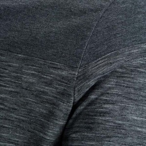 สินค้ามาใหม่ คุณภาพดี รับผลิตตามแบบ OEM เสื้อผ้าผู้ชายสีตัดกัน ไซส์ใหญ่ เสื้อเชิ้ตผู้ชาย คอวี ผ้าฝ้าย 100% ใส่สบายสำหรับฤดูร้อน - Product Image 6