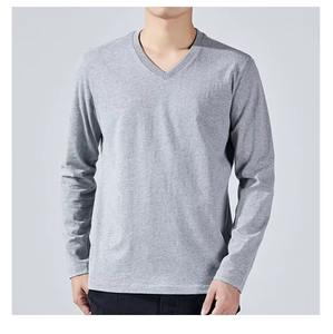 Camiseta Casual de Manga Larga con Cuello en V para Hombre, 175 g/m², 100 % Algodón Orgánico, Color Sólido, Tejido Liso Teñido - Product Image 5