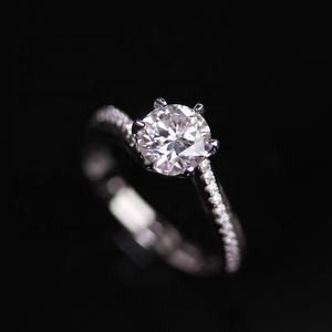 Di alta qualità <span class=keywords><strong>1</strong></span> <span class=keywords><strong>carato</strong></span> GRA Moissanite <span class=keywords><strong>diamante</strong></span> 925 argento Sterling Les <span class=keywords><strong>solitario</strong></span> anello di fidanzamento da donna - Product Image 4